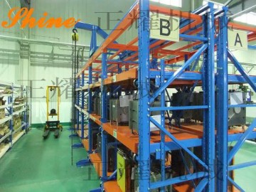 注塑行業產品：天津抽屜式模具貨架—拉出